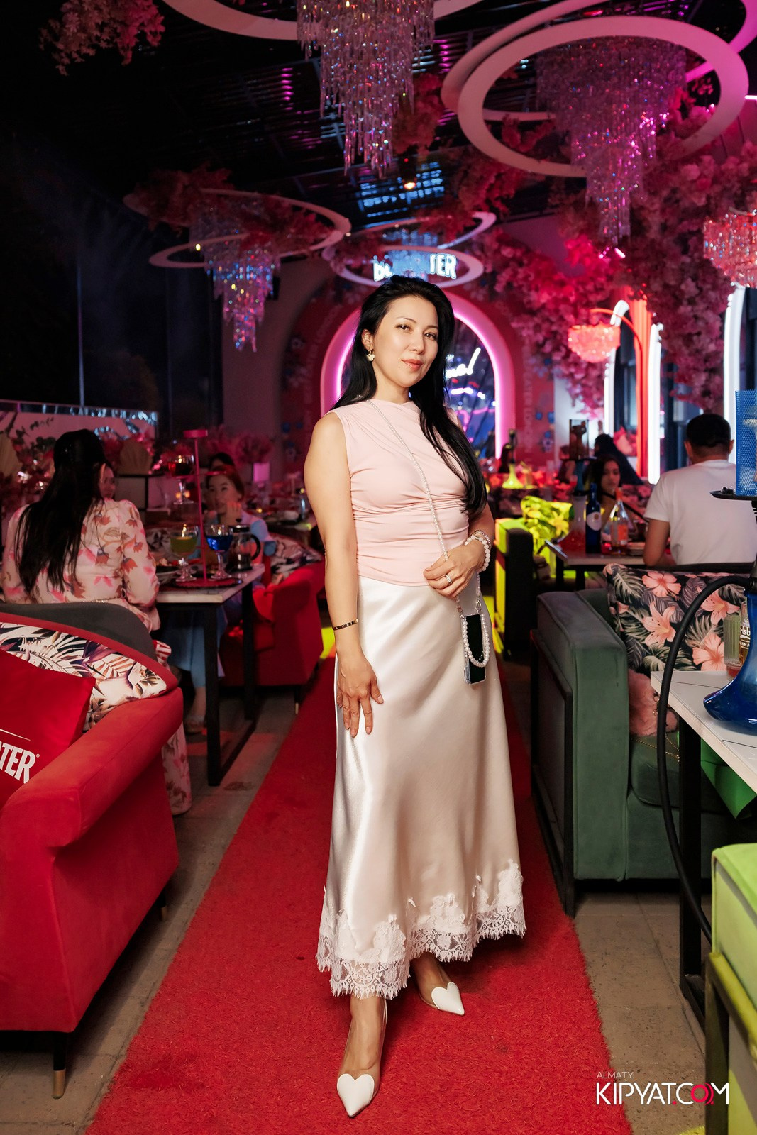 ЗАЯ, НА БИС. КИПЯТКОМ АЛМАТЫ!