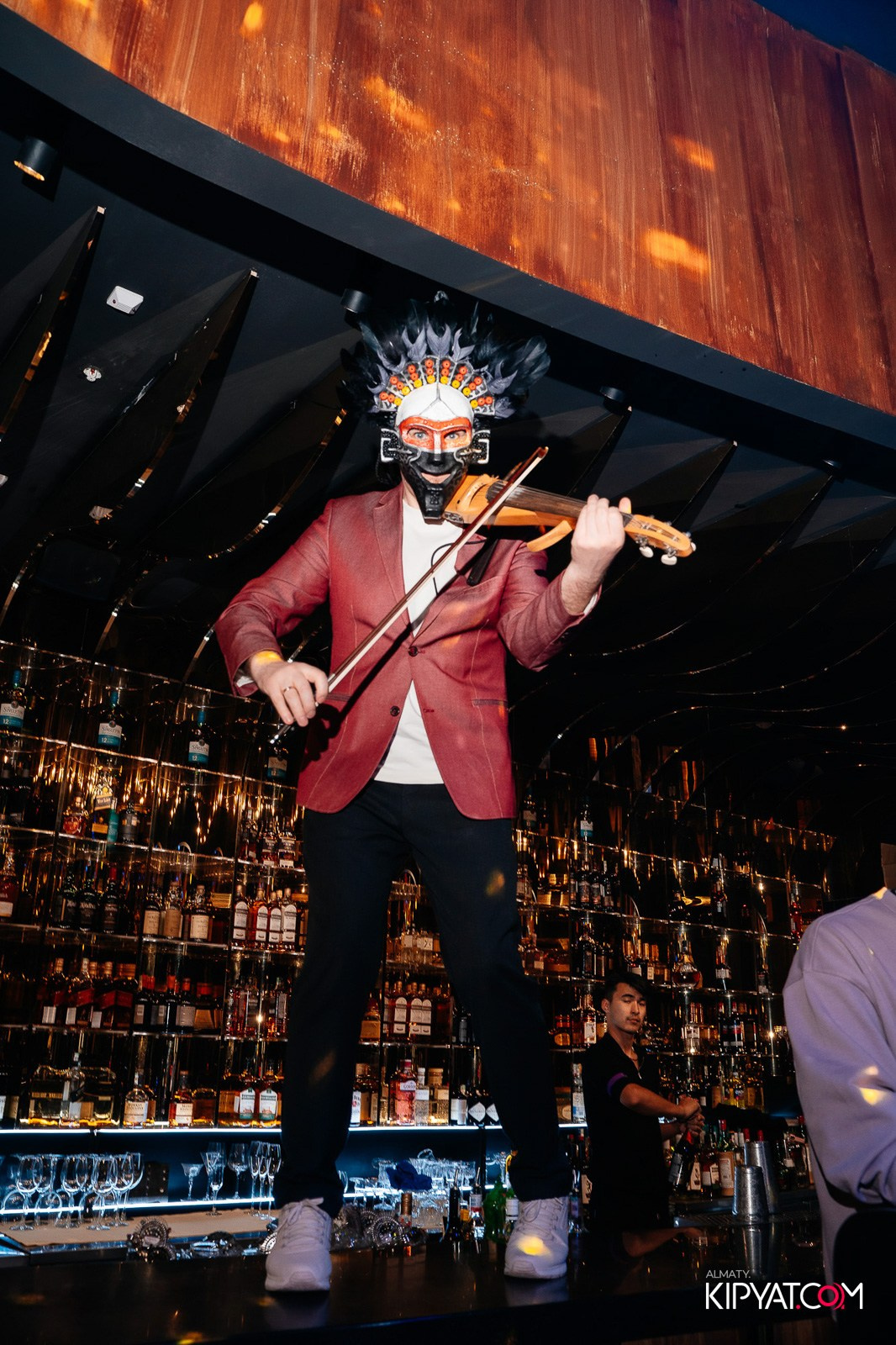 MOOD KARAOKE & TERRACE. КИПЯТКОМ АЛМАТЫ!