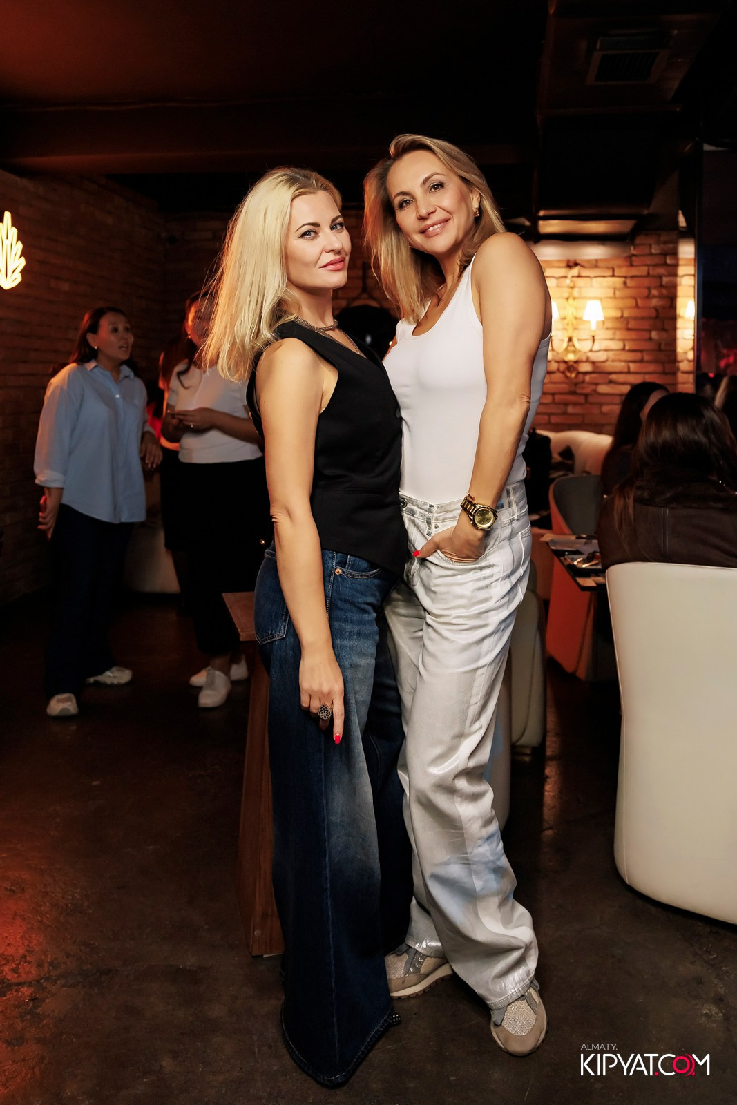 МУЗЫКАЛЬНОЕ ЛОТО В HIT RETRO. КИПЯТКОМ АЛМАТЫ!