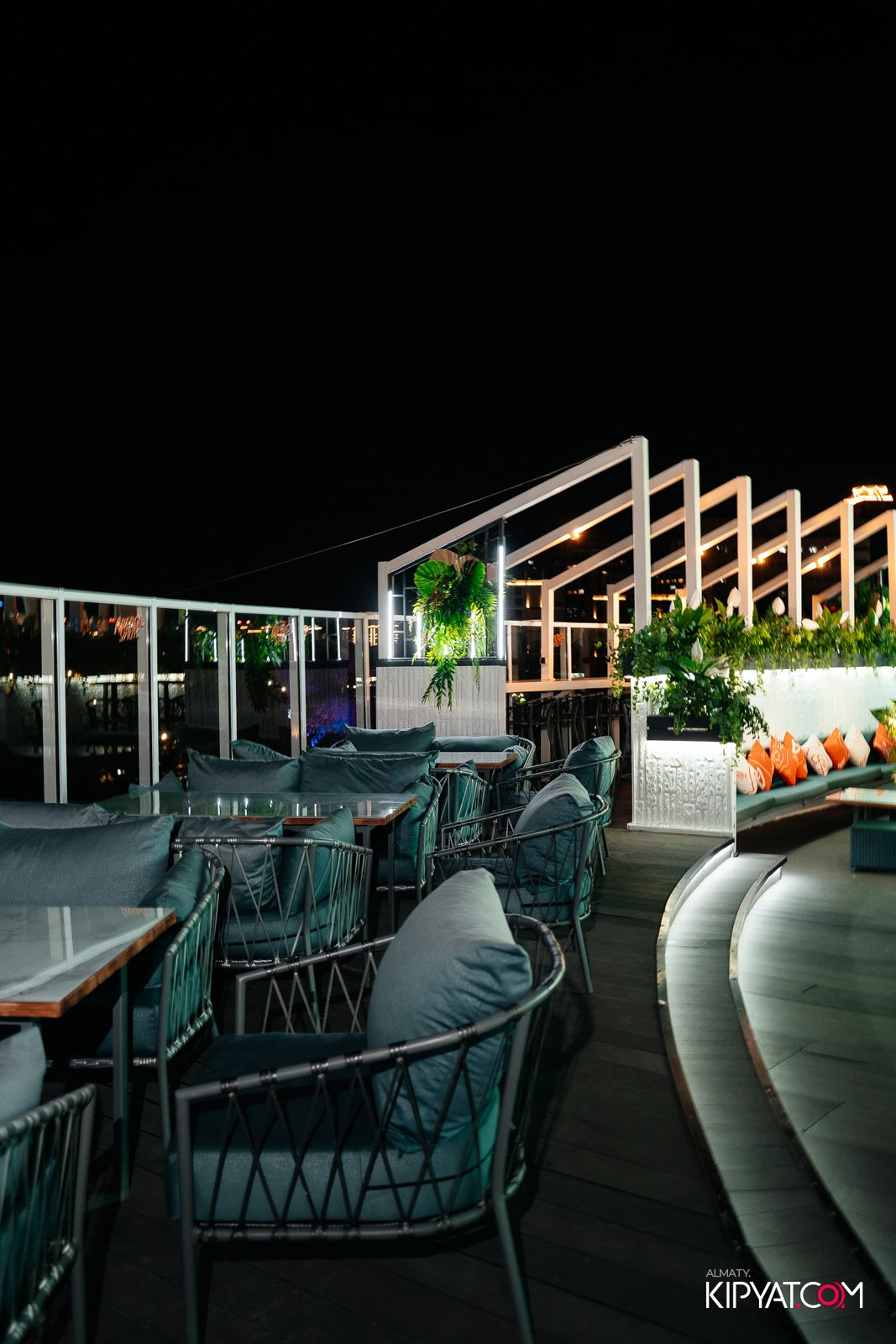 ДОРОГАЯ, Я НЕ ПИЛ. КИПЯТКОМ АЛМАТЫ!