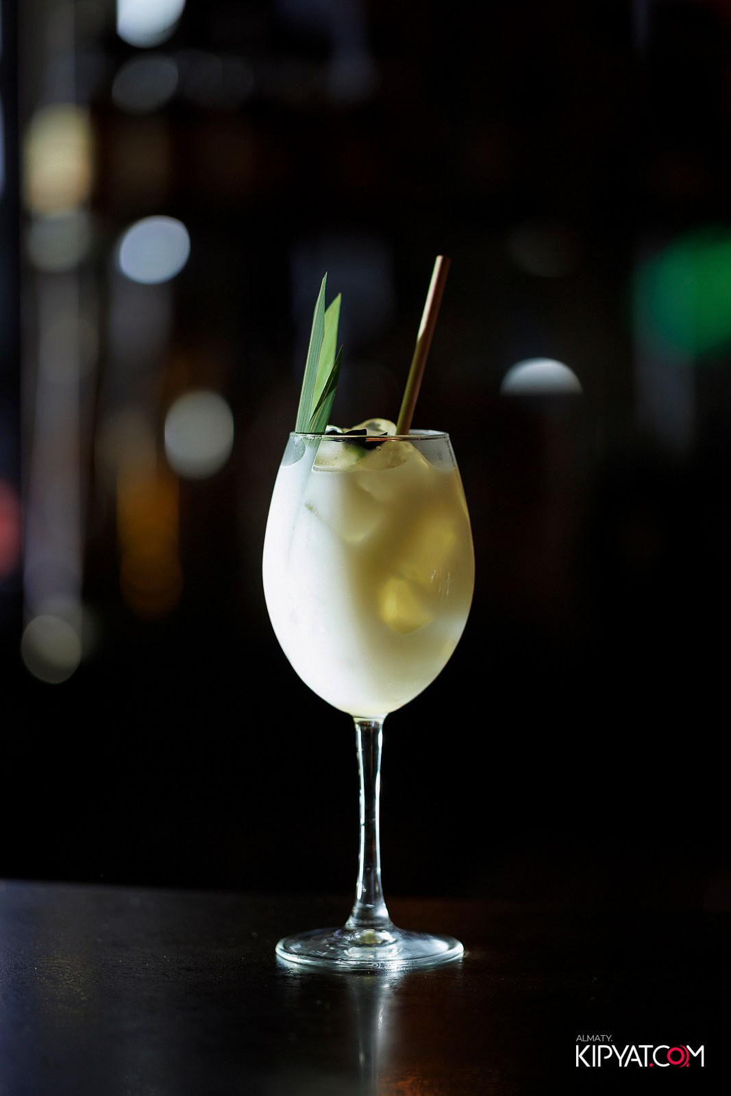 FRIENDS BAR & TERRACE. КИПЯТКОМ АЛМАТЫ! Фотосъемка мероприятий в Алматы