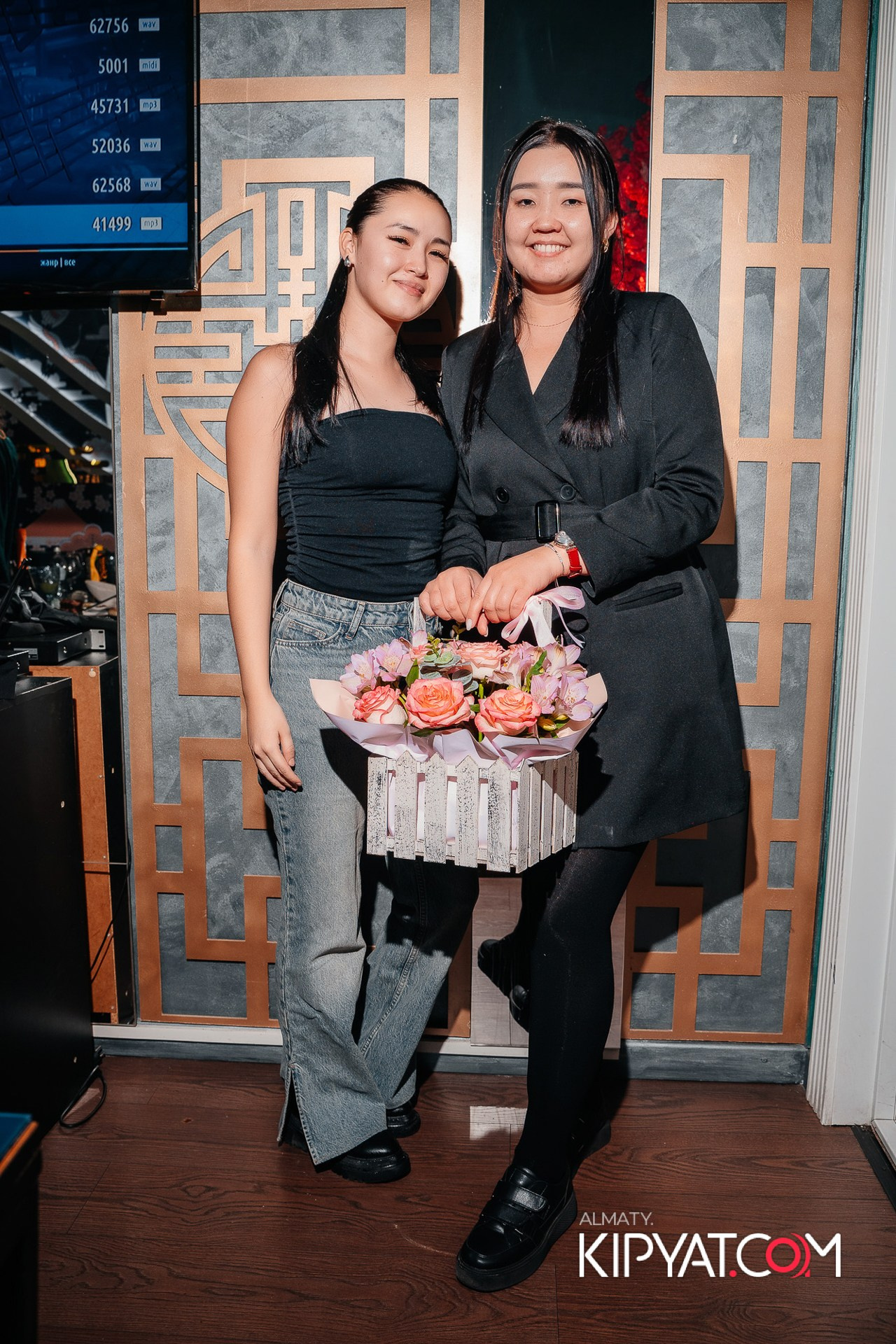 УХО И МЕДВЕДЬ НА ГАГАРИНА. КИПЯТКОМ АЛМАТЫ!