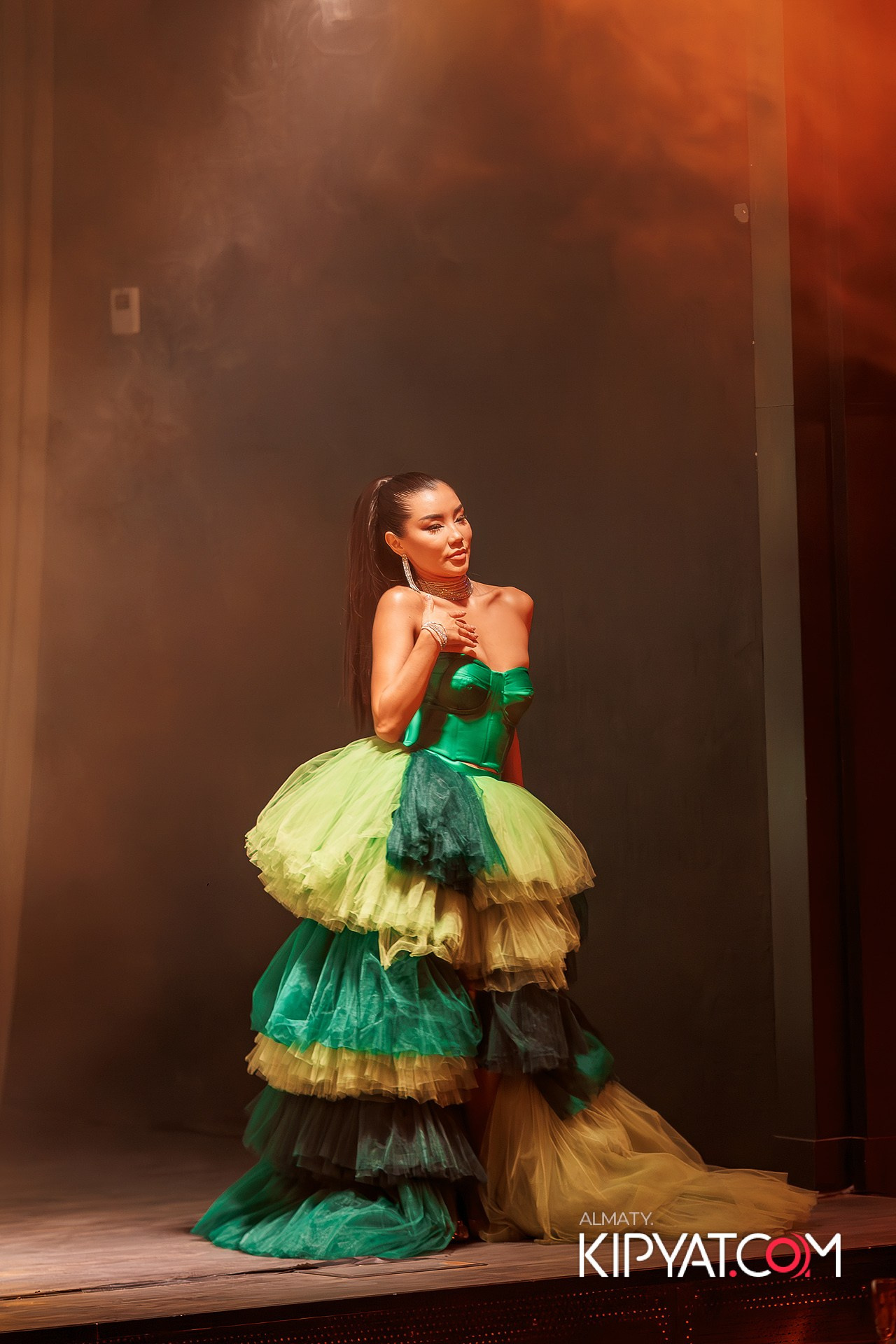 QUEEN. КИПЯТКОМ АЛМАТЫ!