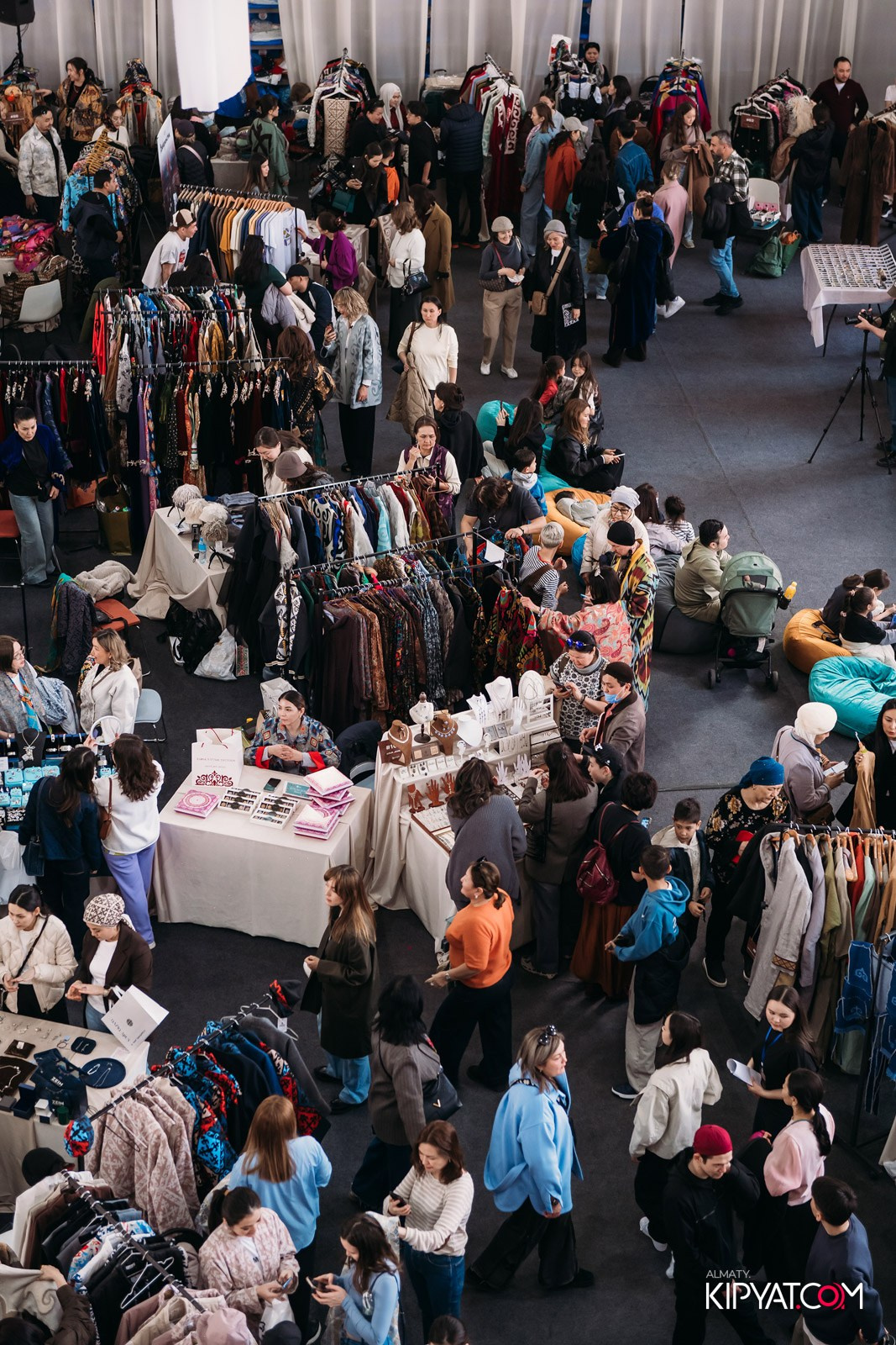 ETHNO POP-UP STORE NAURYZ B SADU ARENA. КИПЯТКОМ АЛМАТЫ!