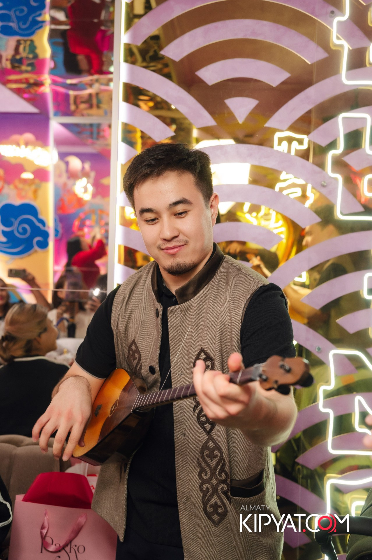 Ухо и медведь на Саина. КИПЯТКОМ АЛМАТЫ!