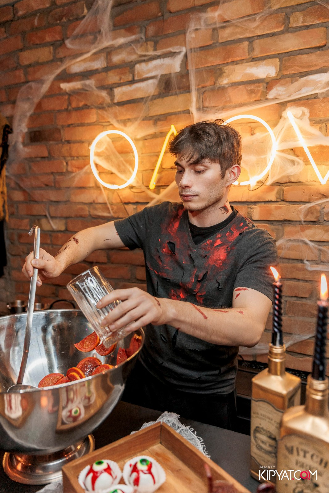 HALLOWEEN PARTY — OLOVO BAR НА ДОСТЫК. КИПЯТКОМ АЛМАТЫ!