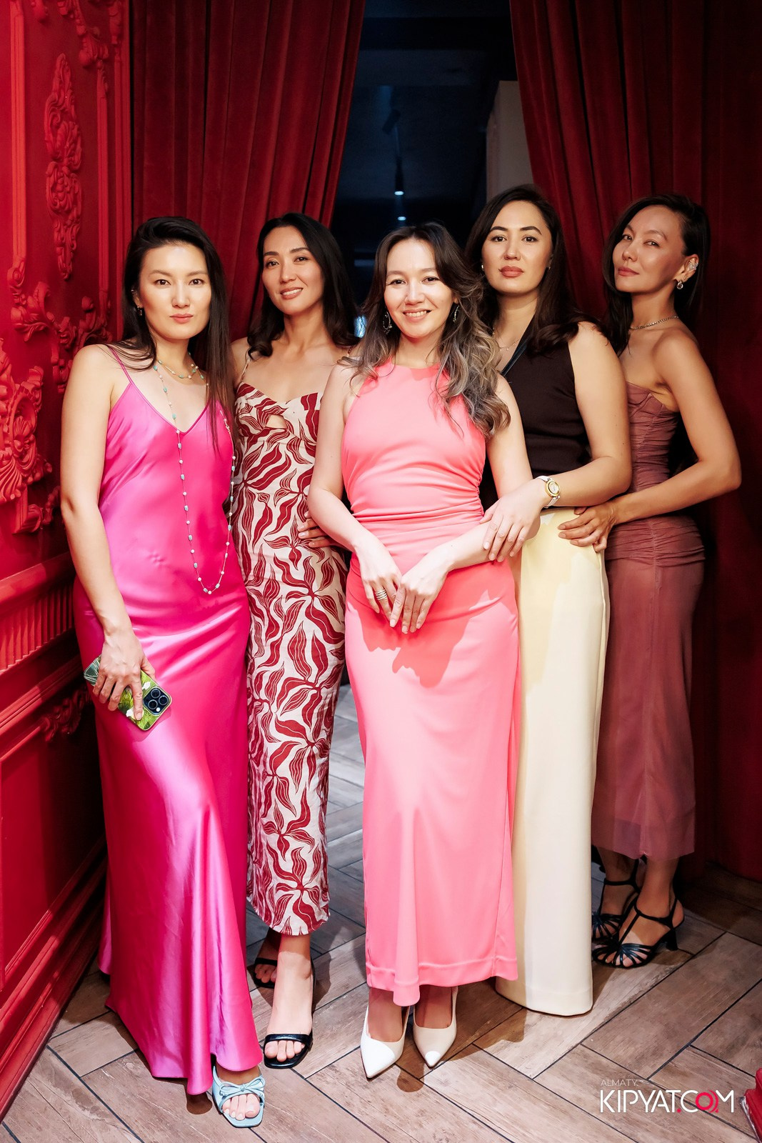 ЗАЯ, НА БИС. КИПЯТКОМ АЛМАТЫ!