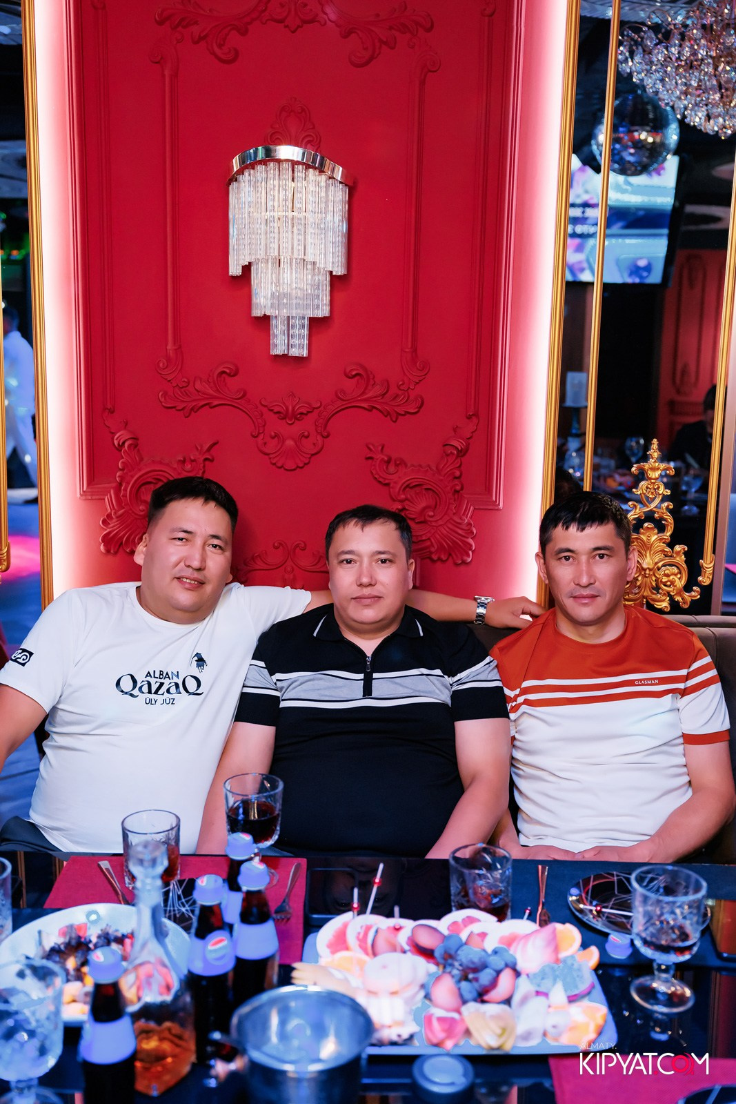 ЗАЯ, НА БИС. КИПЯТКОМ АЛМАТЫ!