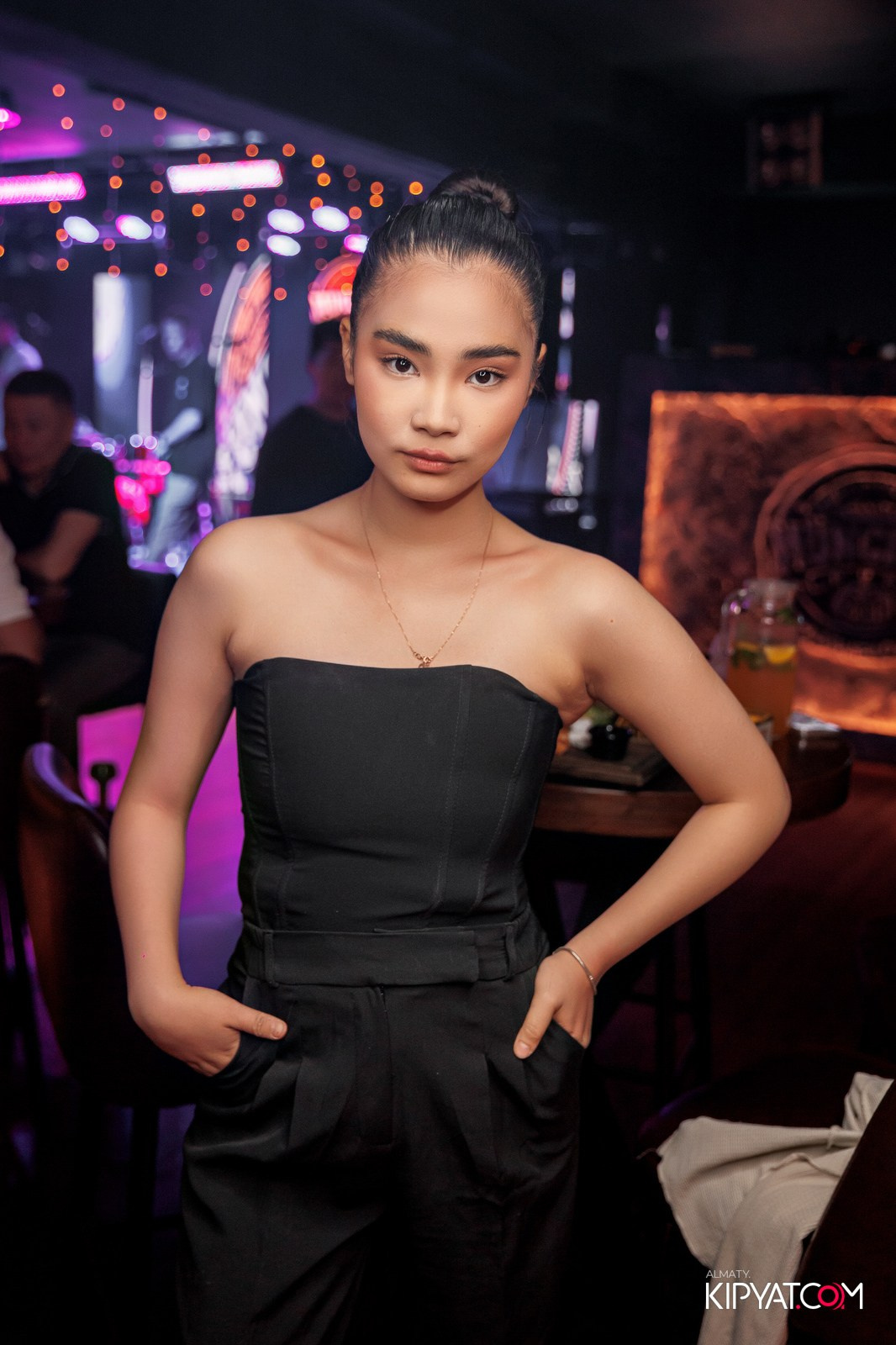 СУББОТА В MUNCHEN PUB. КИПЯТКОМ АЛМАТЫ!