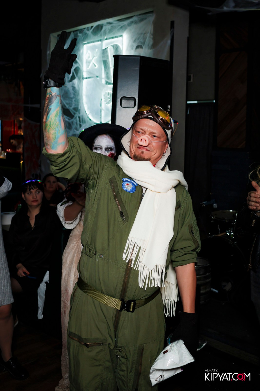 HALLOWEEN ПИНТА НА АЛТЫНСАРИНА. КИПЯТКОМ АЛМАТЫ!