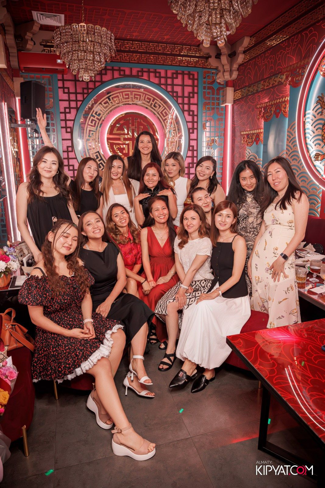 MOOD KARAOKE & TERRACE. КИПЯТКОМ АЛМАТЫ!