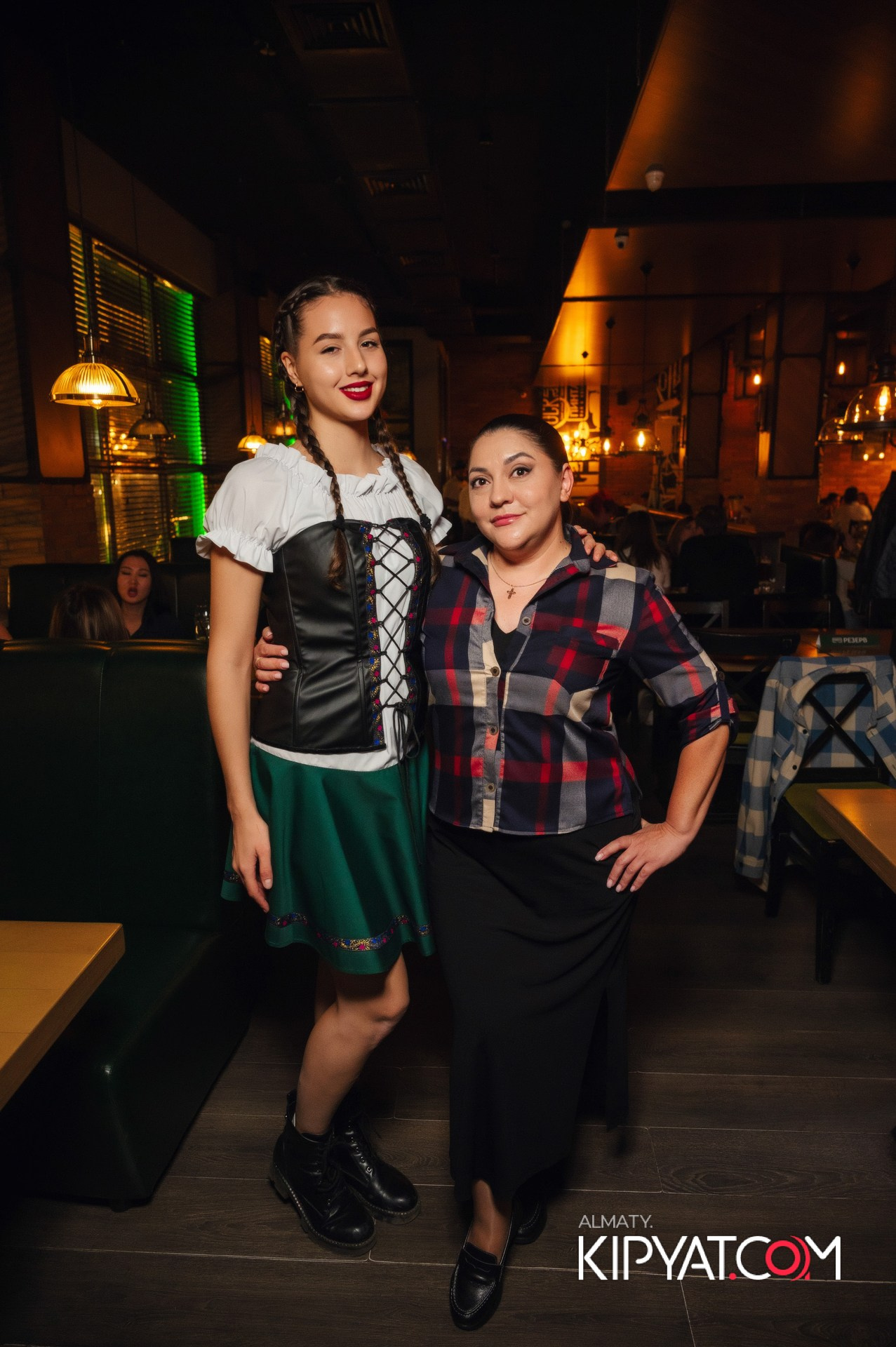 Пинта на Алтынсарина. КИПЯТКОМ АЛМАТЫ! Фотосъемка мероприятий в Алматы