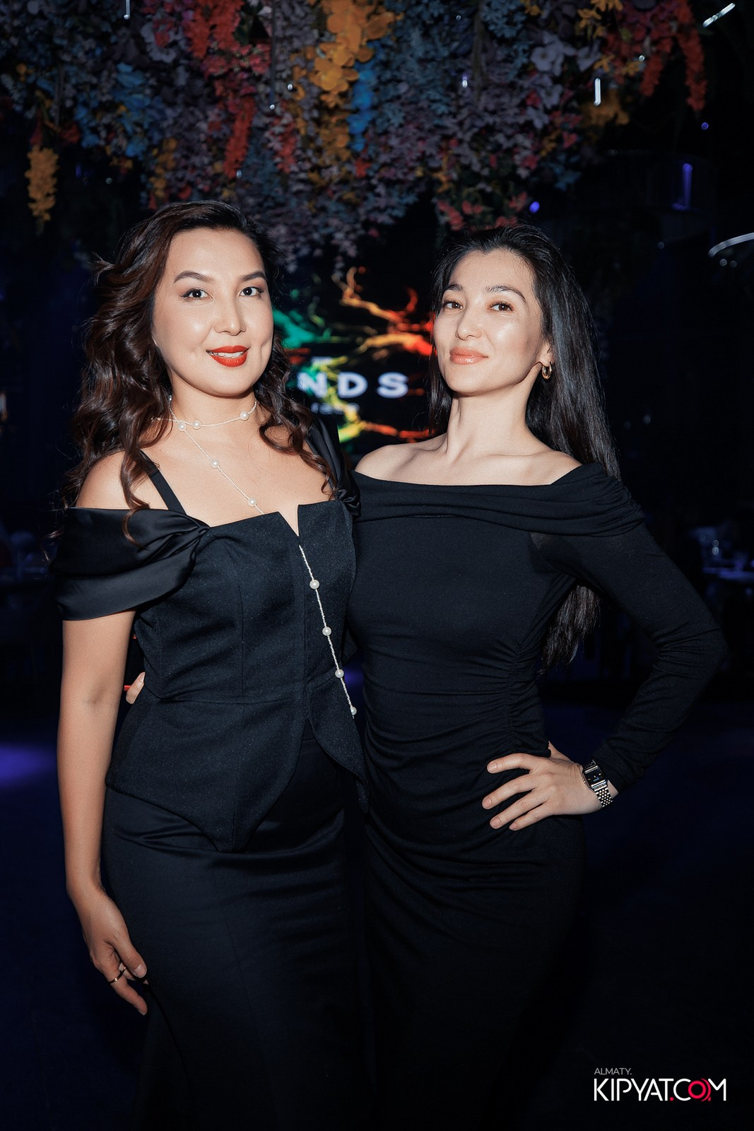 FRIENDS BAR & TERRACE. КИПЯТКОМ АЛМАТЫ!