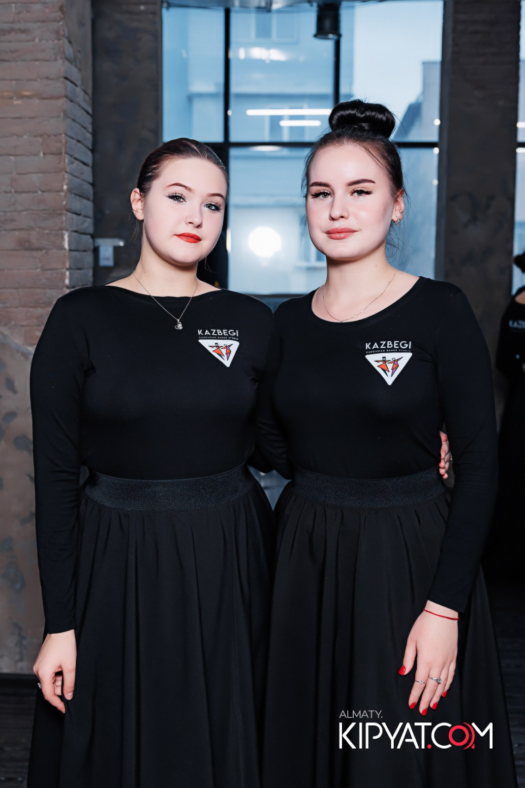 BLOCKBUSTER ТАНЦЕВАЛЬНАЯ АКАДЕМИЯ. КИПЯТКОМ АЛМАТЫ!