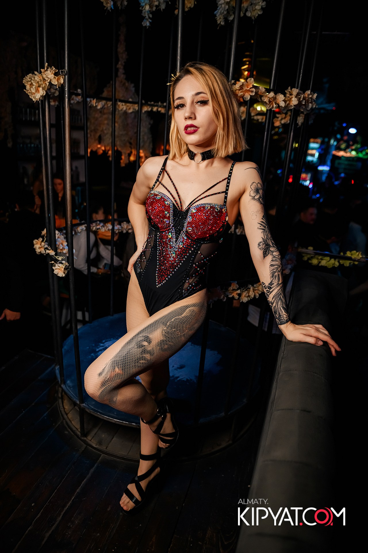 Uyat Emes Ваr. КИПЯТКОМ АЛМАТЫ!