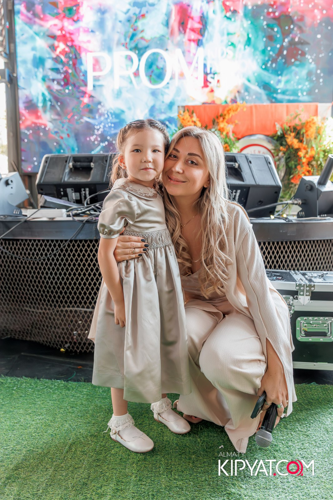 PROM KIDS FASHION SHOW. КИПЯТКОМ АЛМАТЫ!