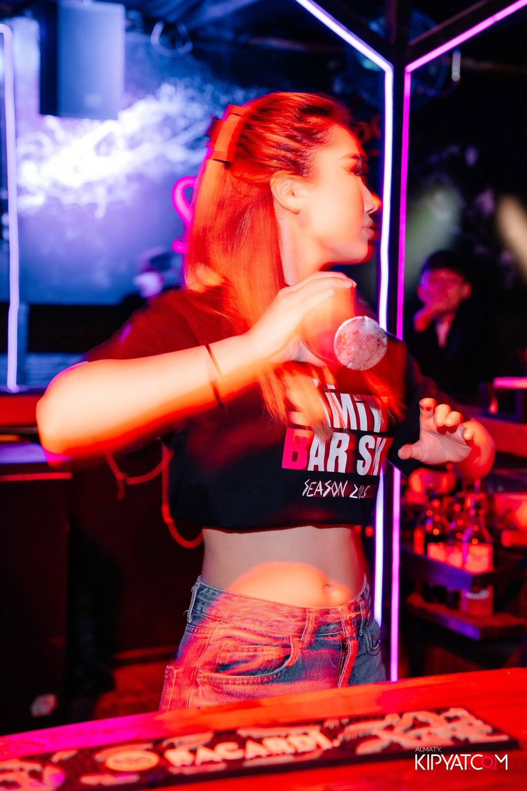 SKY BAR. КИПЯТКОМ АЛМАТЫ!