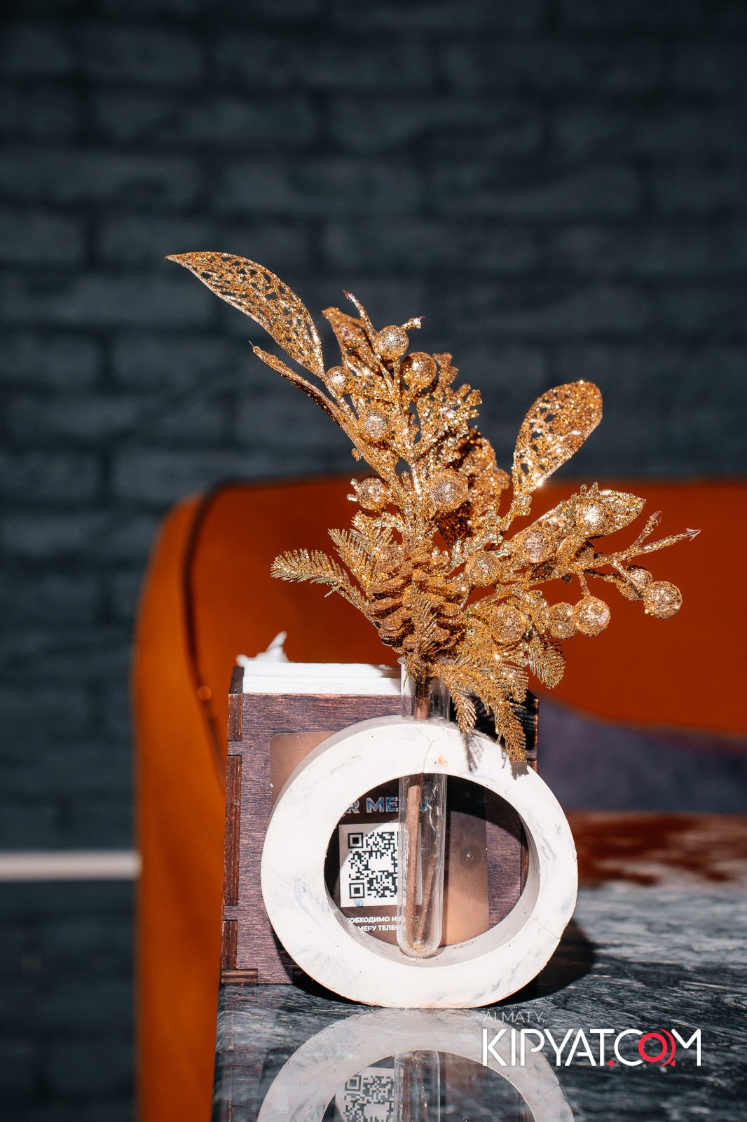 БАР ПАНАЕХАЛИ НА ТОЛЕ БИ. КИПЯТКОМ АЛМАТЫ!