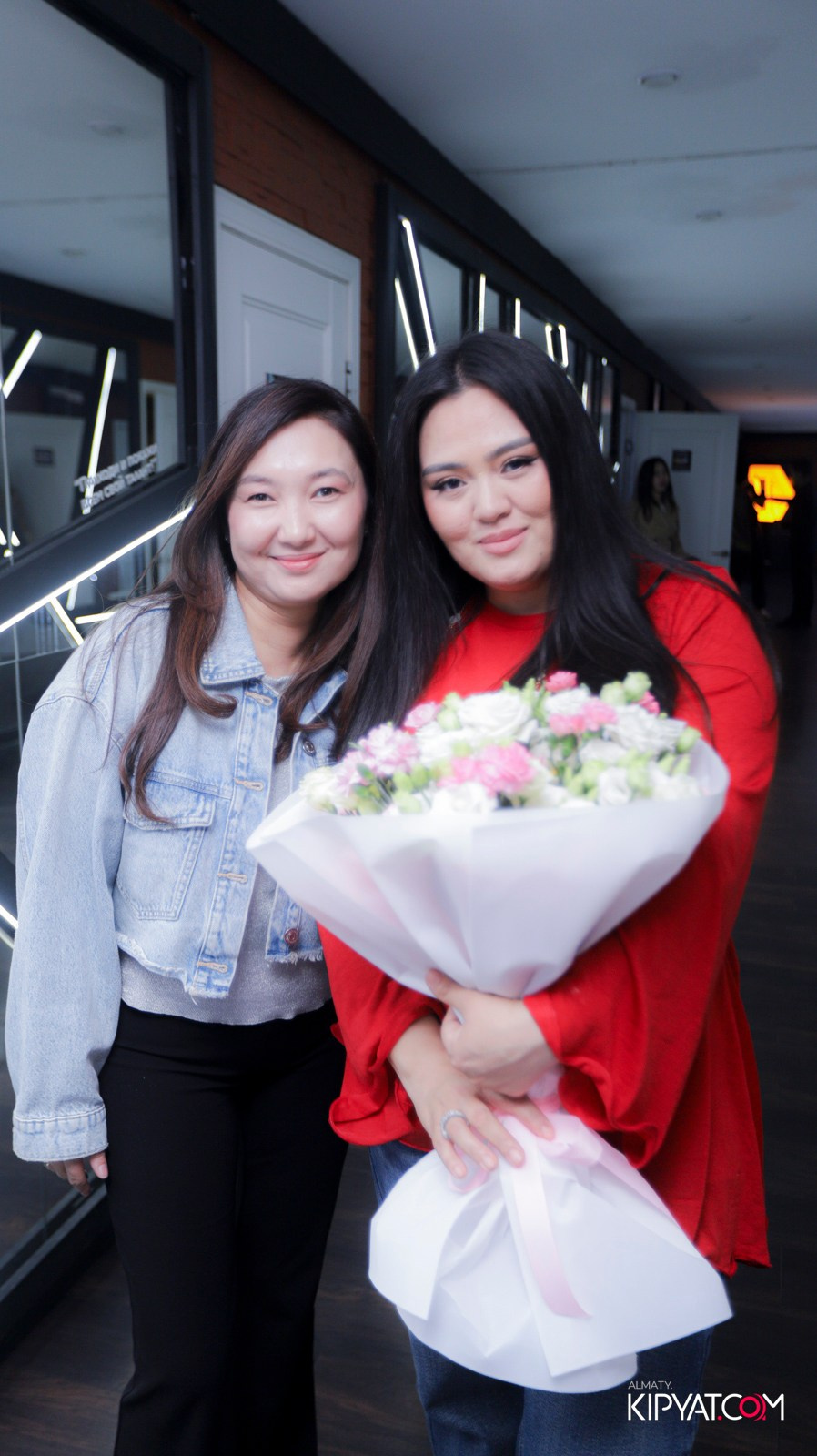 УХО И МЕДВЕДЬ НА САИНА. КИПЯТКОМ АЛМАТЫ! Фотосъемка мероприятий в Алматы