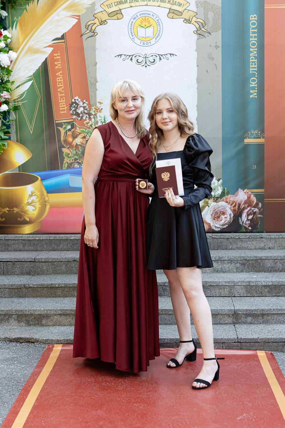 Фотосъёмка выпускного в школе. Свадебный фотограф, фотосъемка в Крыму, Севастополе, Симферополе, Ялте