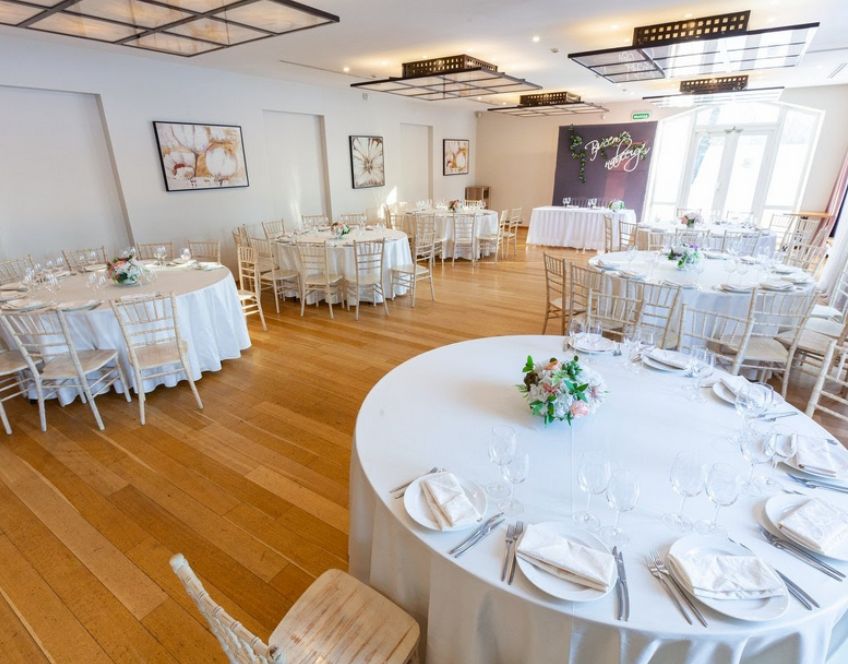 Площадка № 1-8. Свадебный организатор Москва