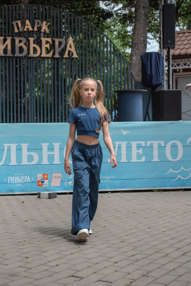 Парк Ривьера дефиле HAPPYkids. Семейный и коммерческий фотограф в Сочи Александр Бодунов
