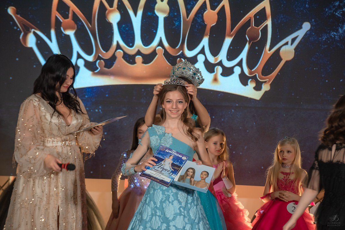 GrandFashionShow2024. Семейный и коммерческий фотограф в Сочи Александр Бодунов