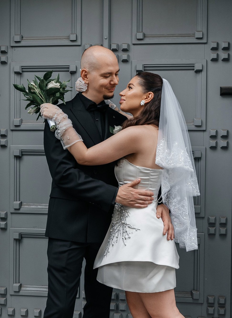 Свадебная лавстори в г. Иркутск. Для тех, кто не ждёт удачи, а создаёт её. Каждая фотосессия — это твой момент, твой стиль, твой успех. 📸