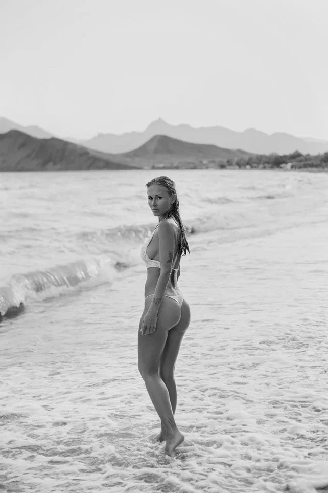 Улица & природа. Модель Москва каталожная и творческая съемка Anna Antlers