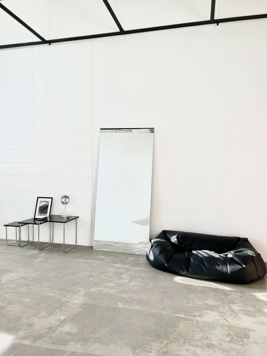 ТОП 10 МИНИМАЛИСТИЧНЫХ СТУДИЙ МОСКВЫ