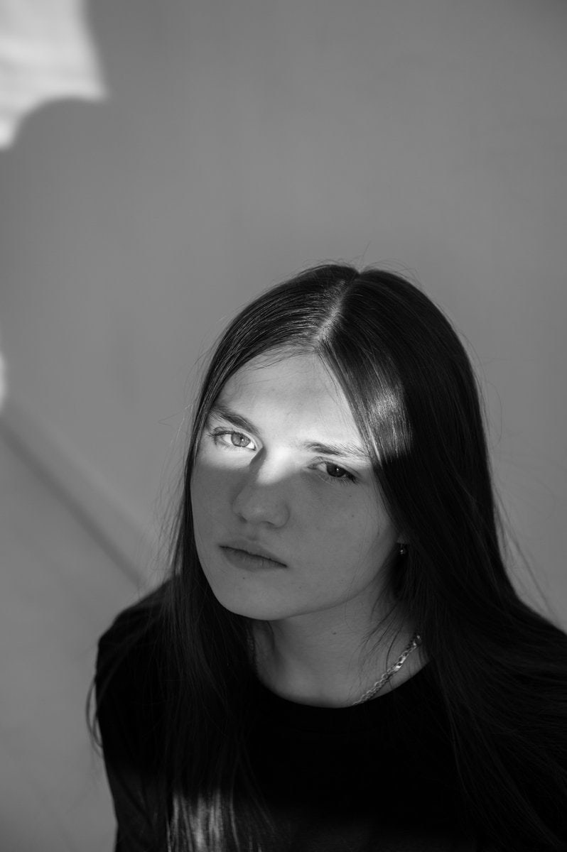 Женский портрет. Главная