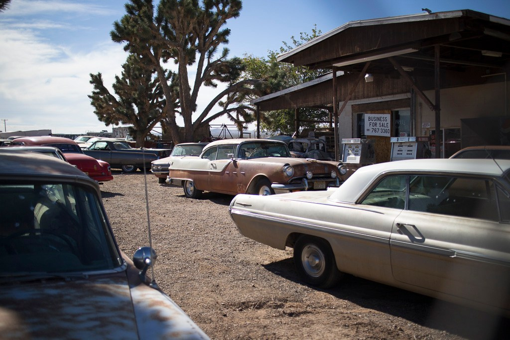 Ретро- авторазборка, США, 2013. Фотограф Василий Буланов