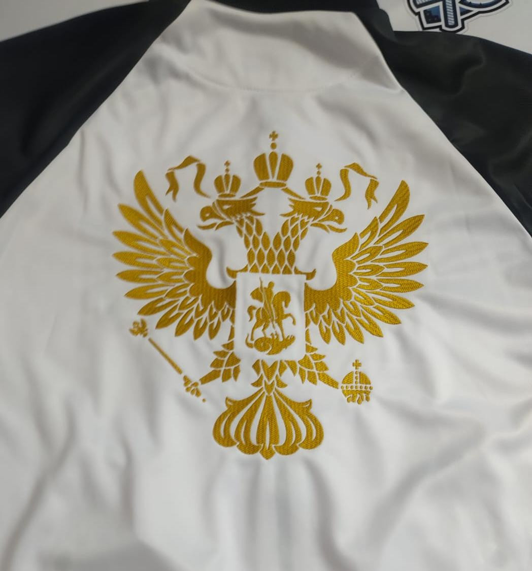 Спорт, одежда, спортивная одежда, бомбер, красная машина, команда