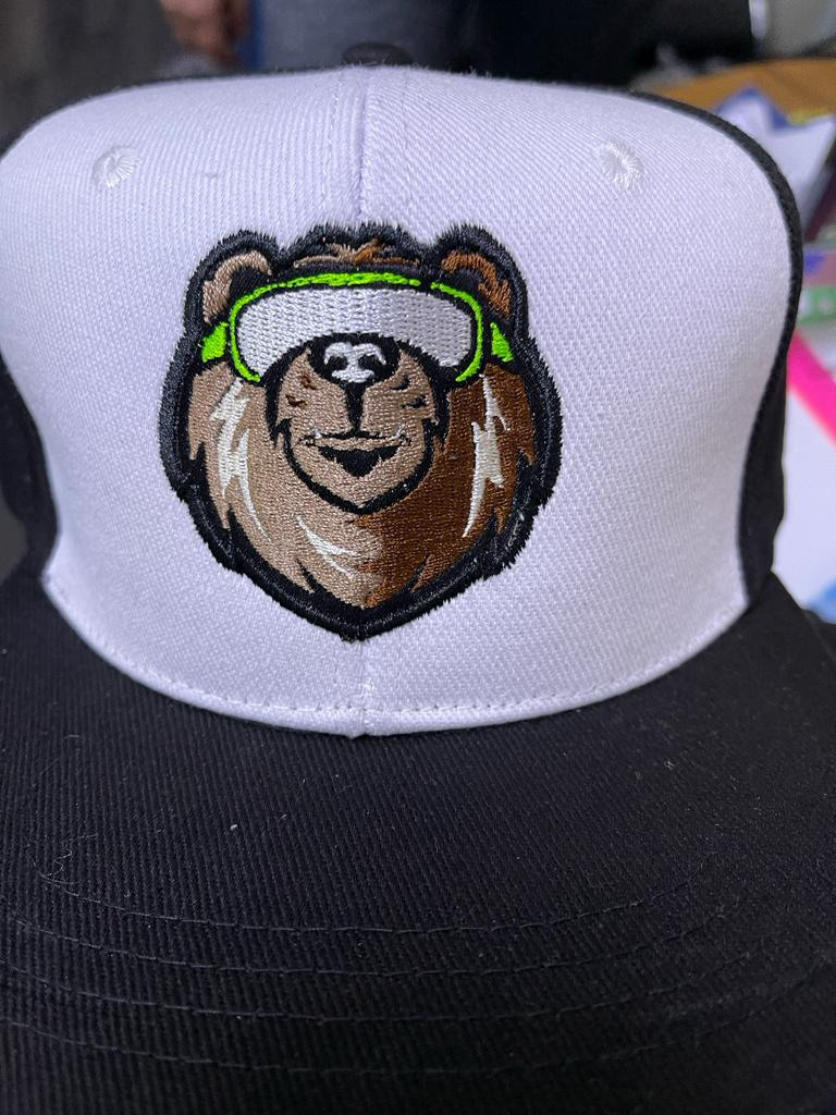 Сувенир, вымпел, вышивка, балаклава, 3D вышивка, маска, фоторамка, медальница, подушка, медаль, брелоке, флаг, шайба