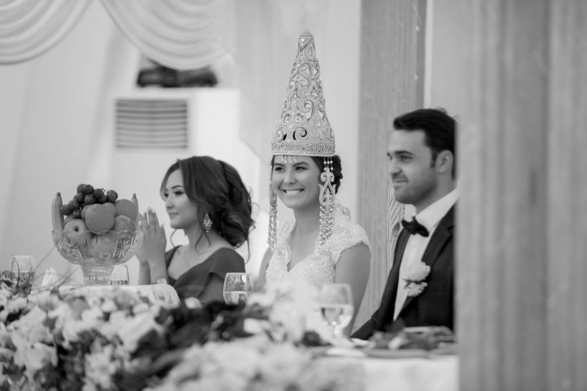 Парная, Love story, Свадебная. BWstudio — фотостудия черно-белой фотографии Алматы. Фотограф Алматы. Фотостудия Алматы