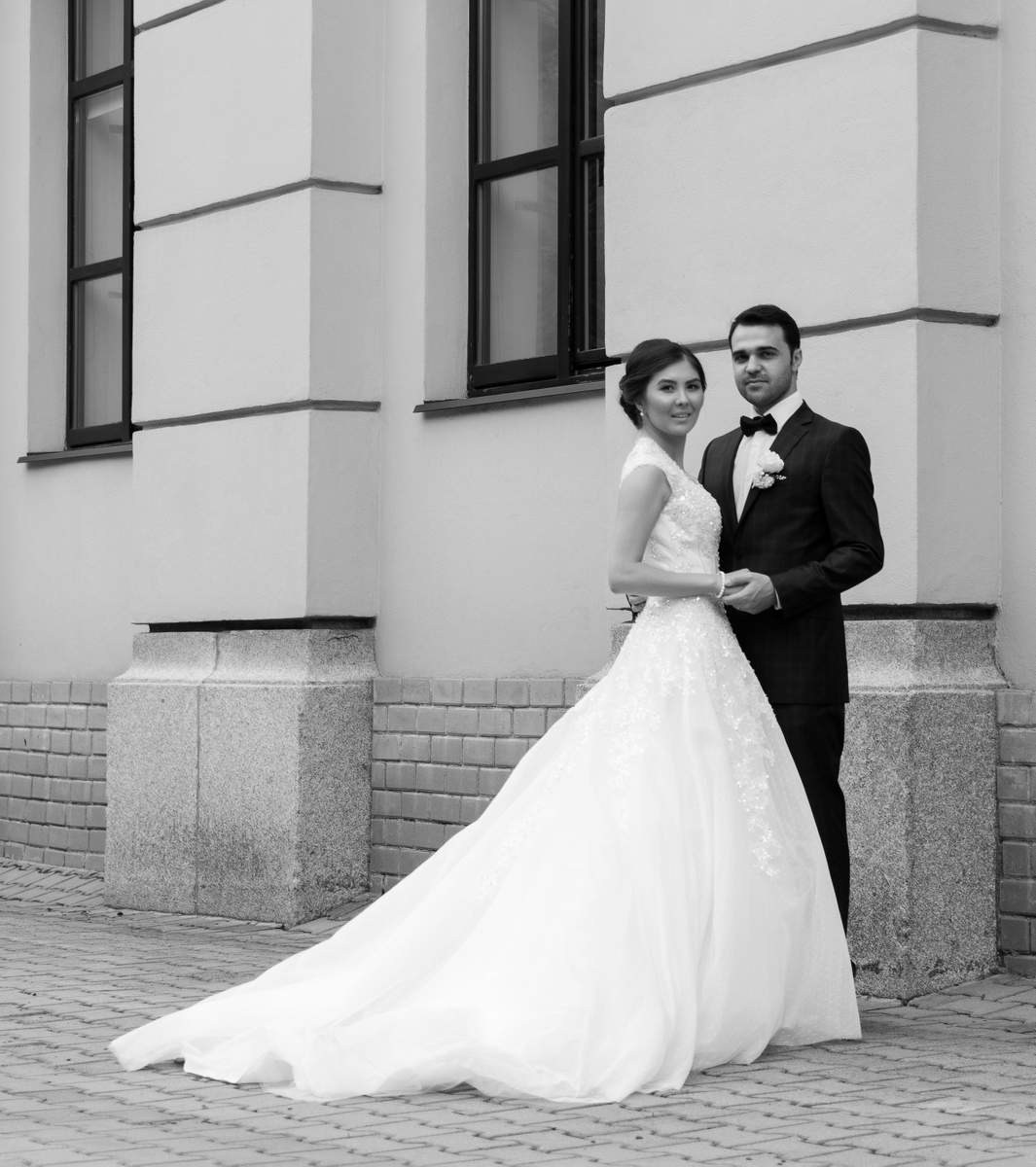 Парная, Love story, Свадебная. BWstudio — фотостудия черно-белой фотографии Алматы. Фотограф Алматы. Фотостудия Алматы