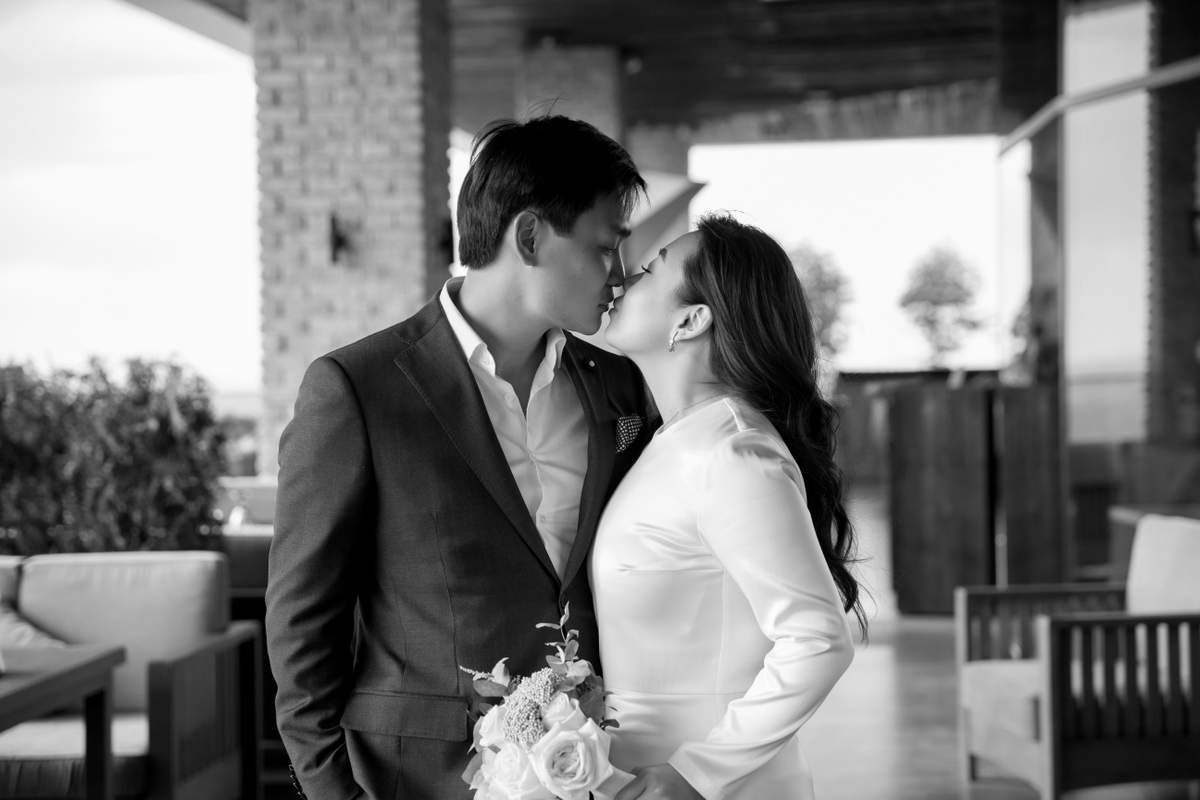 Парная, Love story, Свадебная. BWstudio — фотостудия черно-белой фотографии Алматы. Фотограф Алматы. Фотостудия Алматы