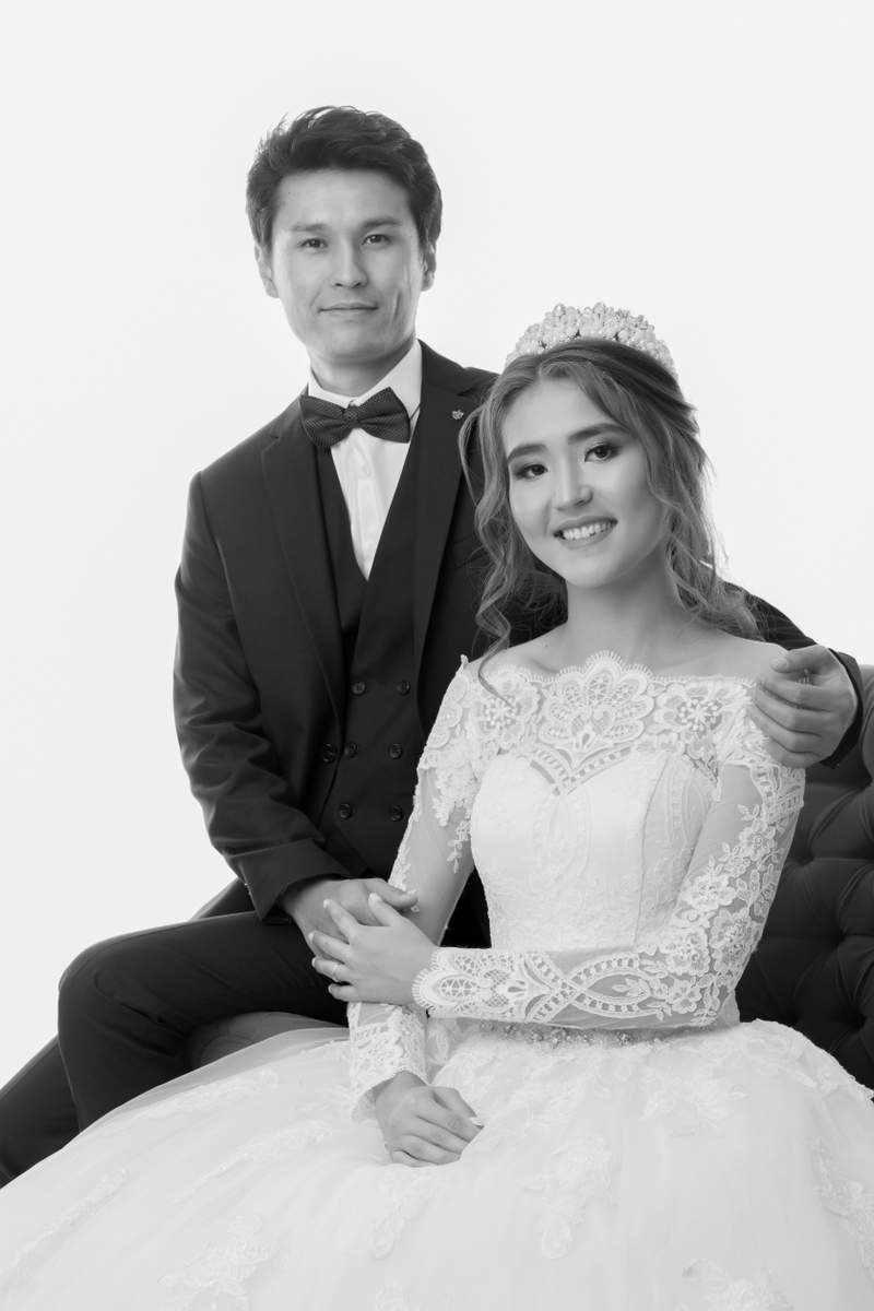 Парная, Love story, Свадебная. BWstudio — фотостудия черно-белой фотографии Алматы. Фотограф Алматы. Фотостудия Алматы