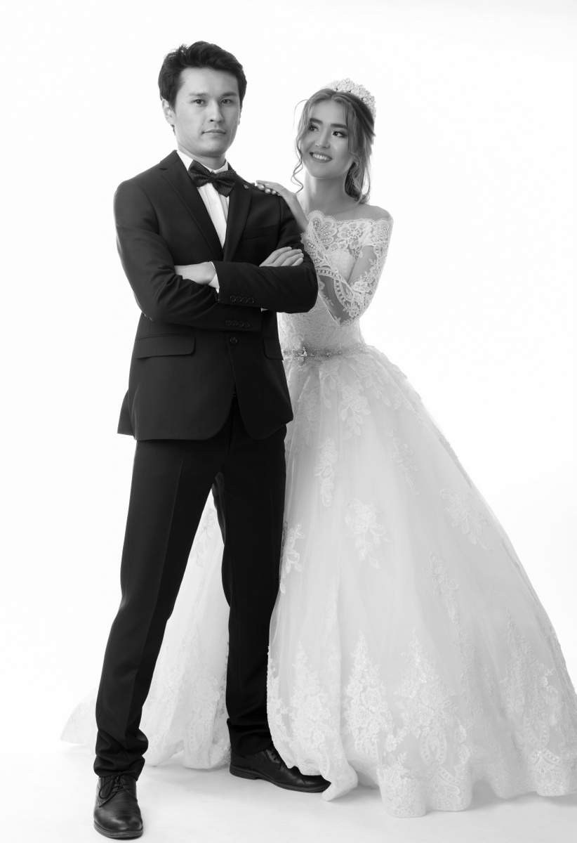 Парная, Love story, Свадебная. BWstudio — фотостудия черно-белой фотографии Алматы. Фотограф Алматы. Фотостудия Алматы