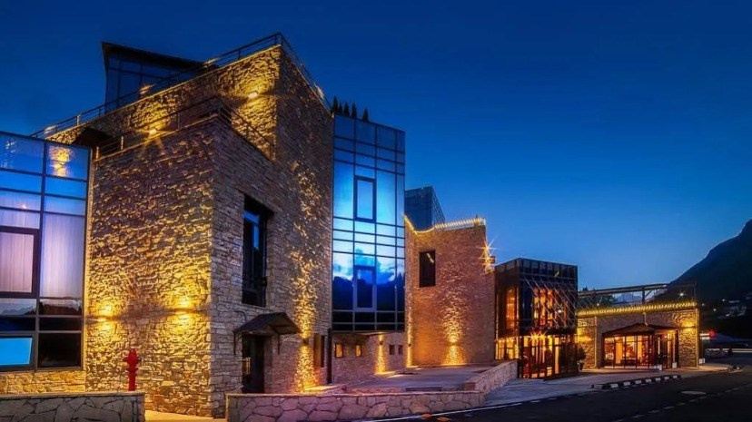 Восхождение на Казбек с Грузии. Уникальные экспедиции — LUCKY CLAN