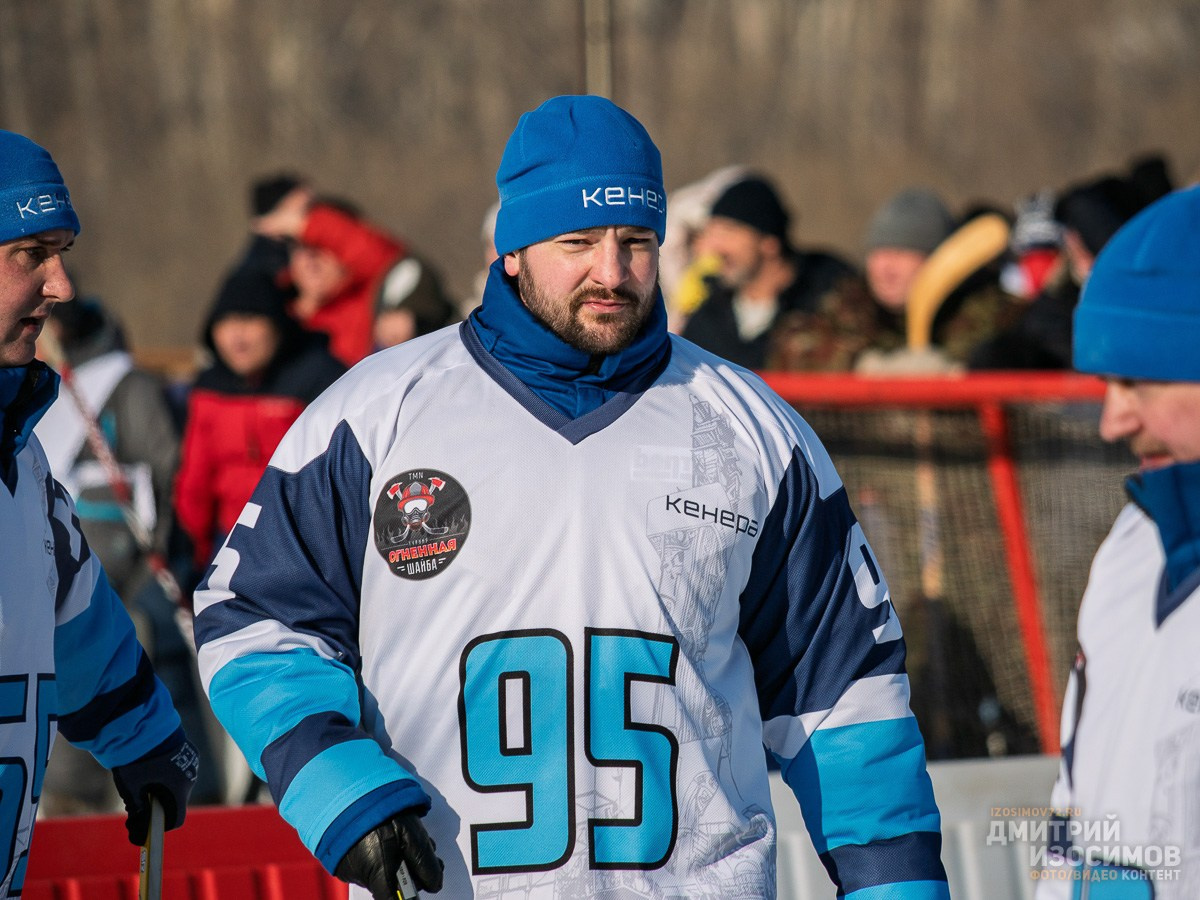 Хоккей у «Конторы пароходства