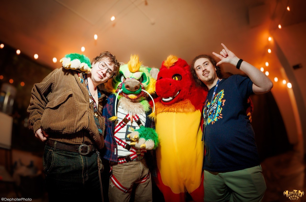 United Furry Convention 2026. Различные мероприятия и просто фотографии людей