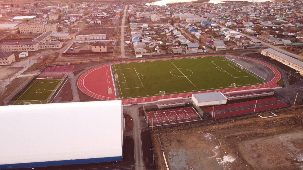 СТАДИОН ЮНОСТЬ С. УЙСКОЕ. Recro