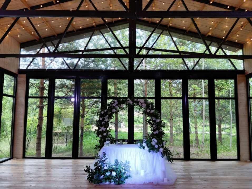 Площадка № 2-1. Свадебный организатор Москва