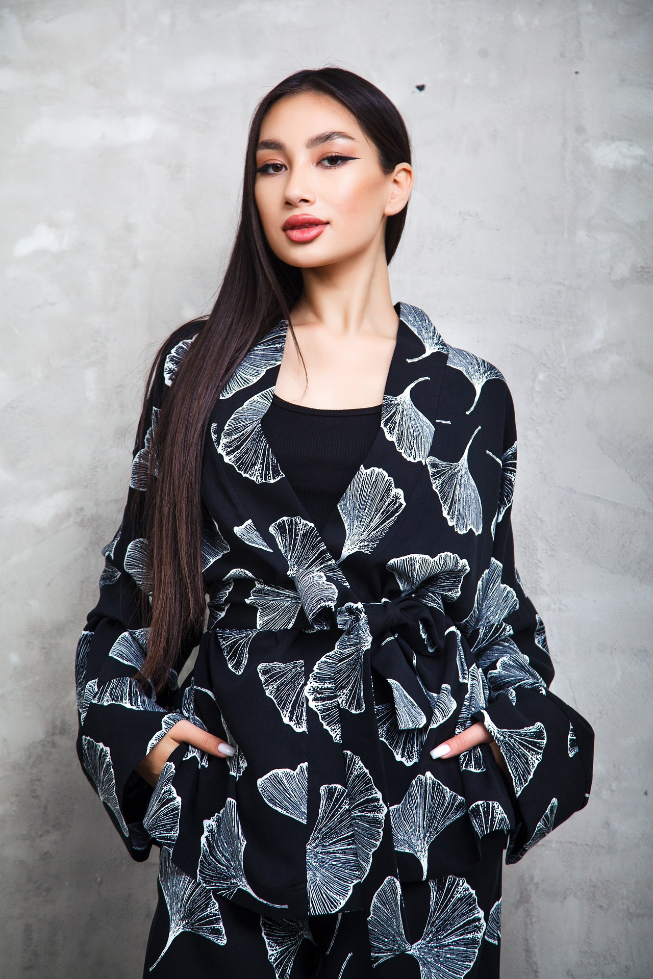 Реклама женской одежды. Натан Супервайзер по Продакшену