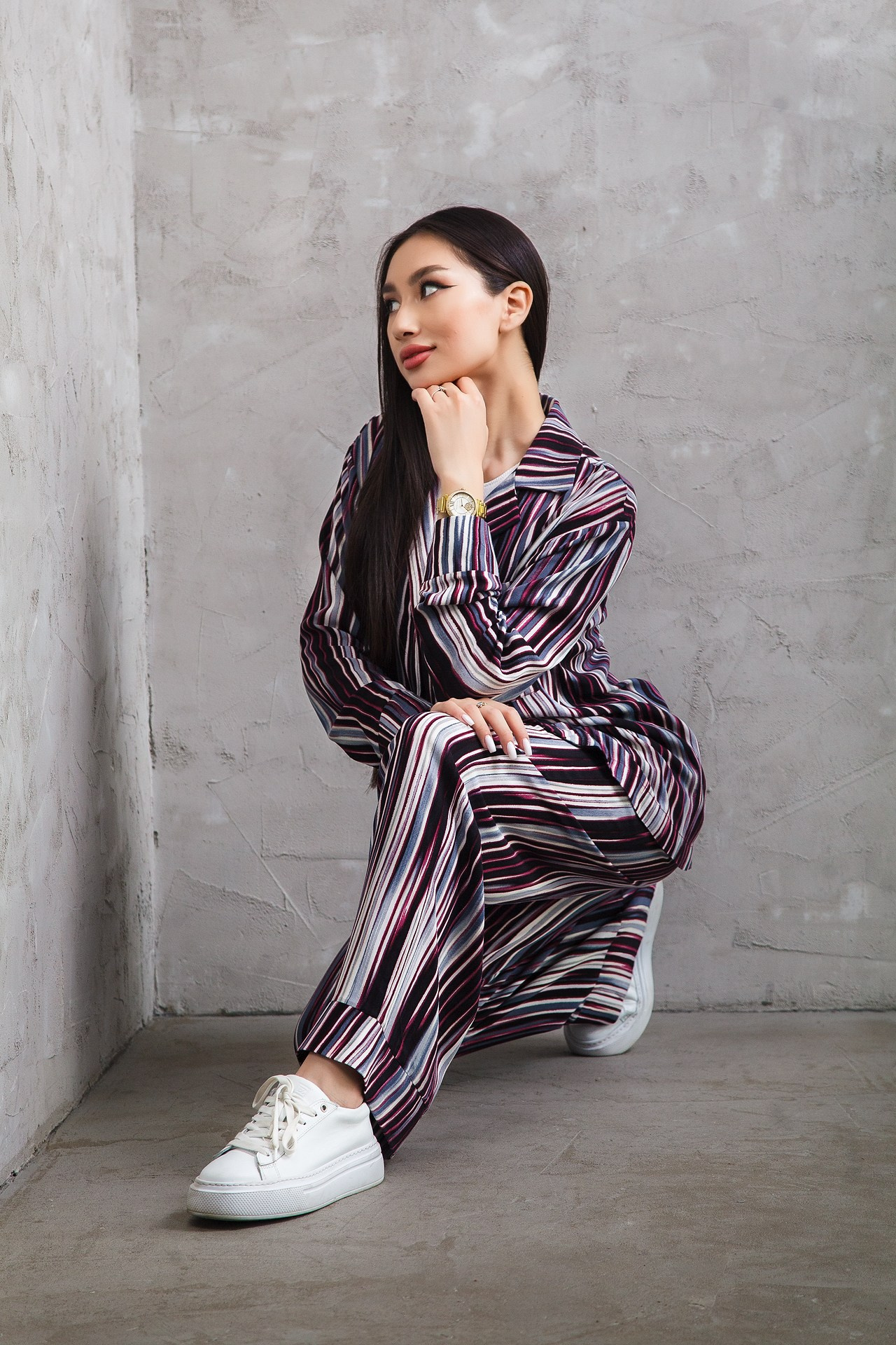 Реклама женской одежды. Натан Супервайзер по Продакшену