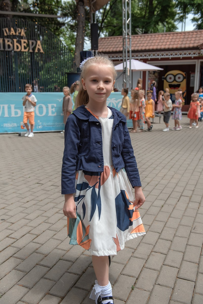 Парк Ривьера дефиле HAPPYkids. Семейный и коммерческий фотограф в Сочи Александр Бодунов