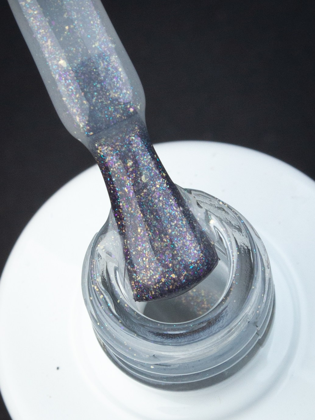 Kira на чёрном. Александр Стряпунин — предметный фотограф в Улан-Удэ