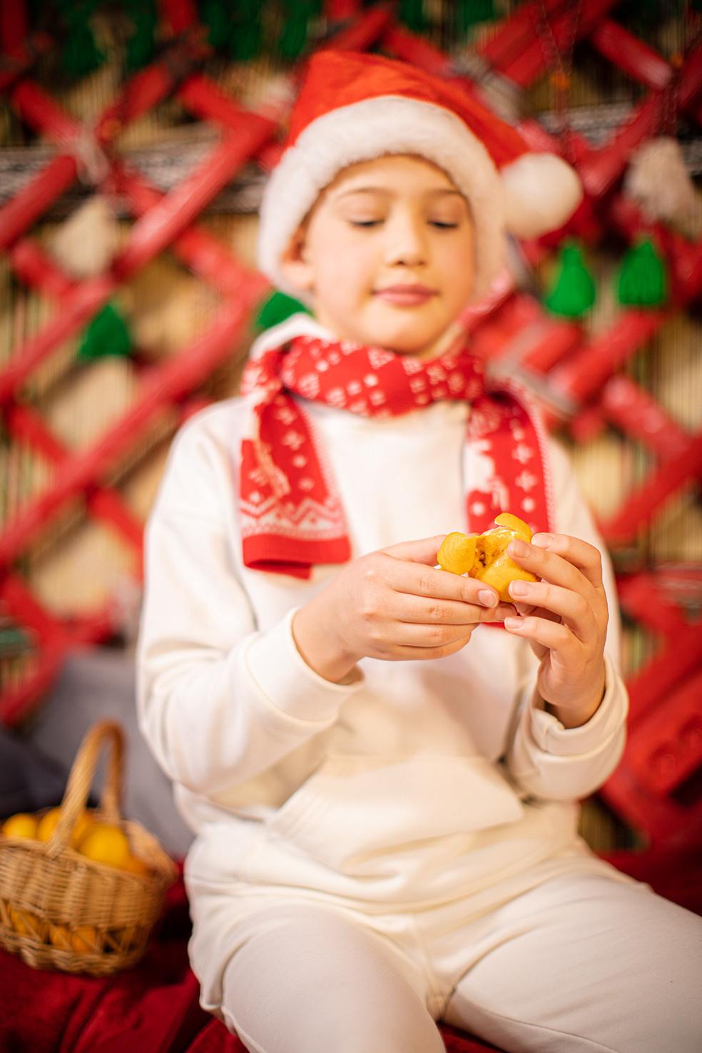 Новогодняя сессия в юрте с кроликом. Фотограф Наталья Штукина