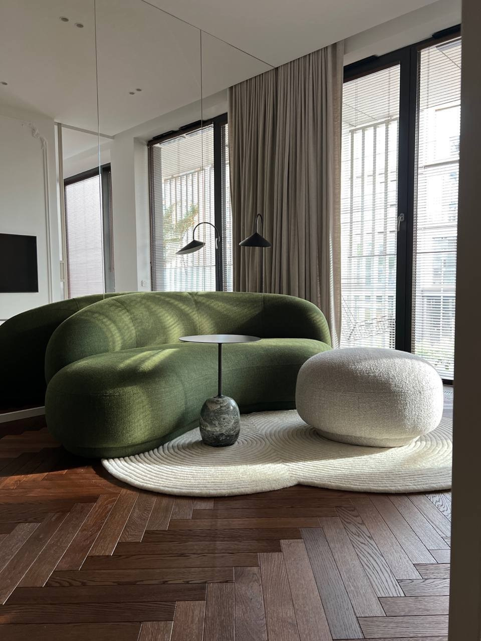 Реализация Zajęcia. MIRRO STUDIO Дизайн интерьера и реализация под ключ Варшава